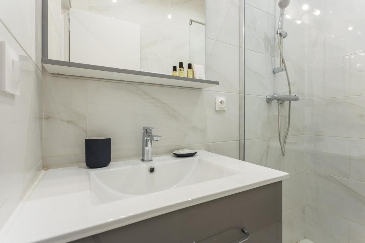 Cmg Maubeuge - Poissonniere Apartment ปารีส ภายนอก รูปภาพ